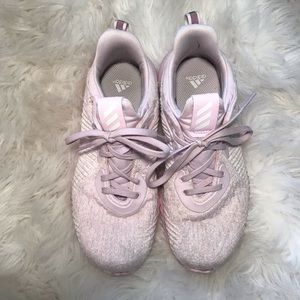 adidas alpha bounces